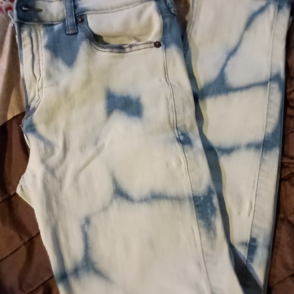 Stylish Blue Tie-Dye Women's Jeans